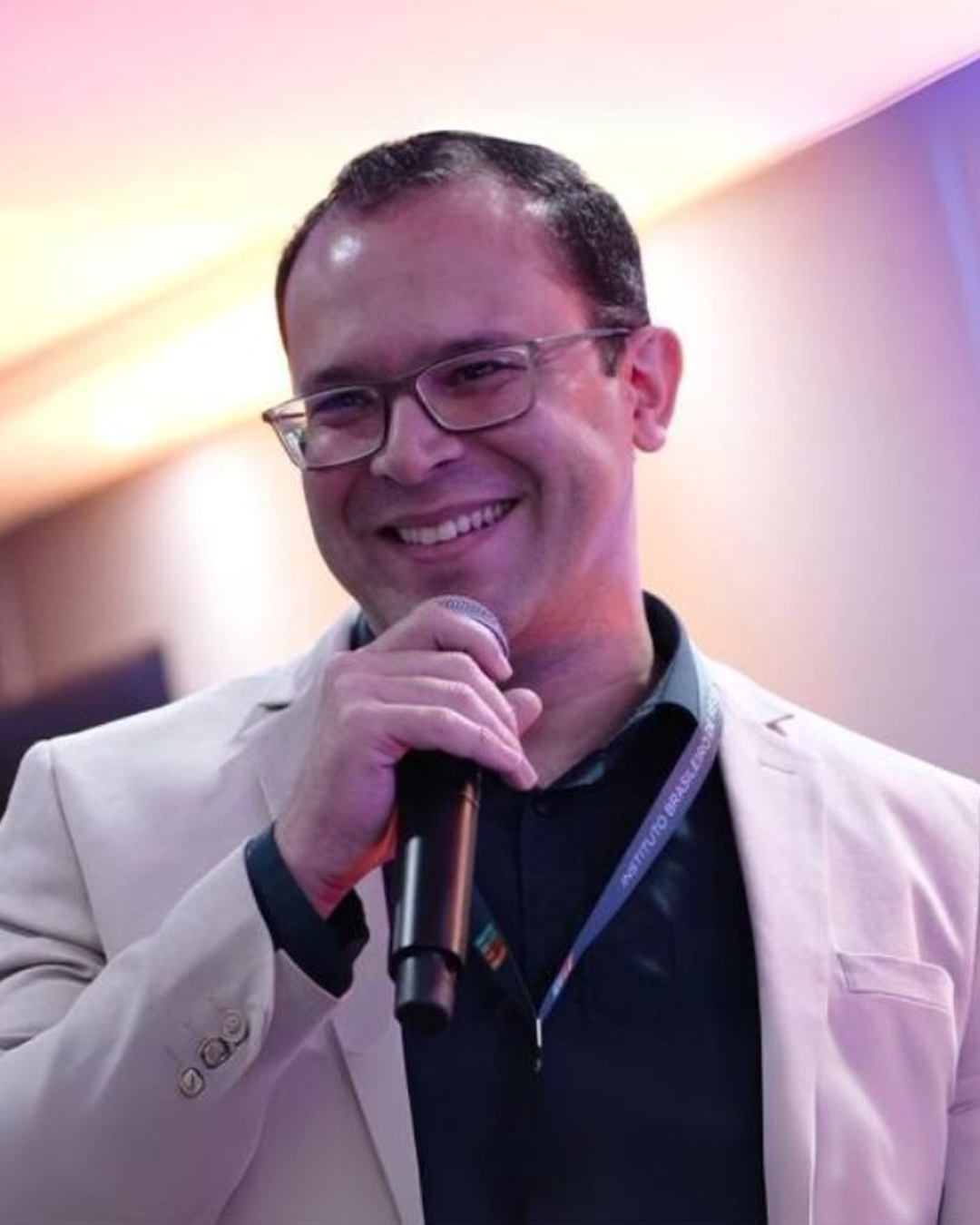 Professor(a) Leandro França